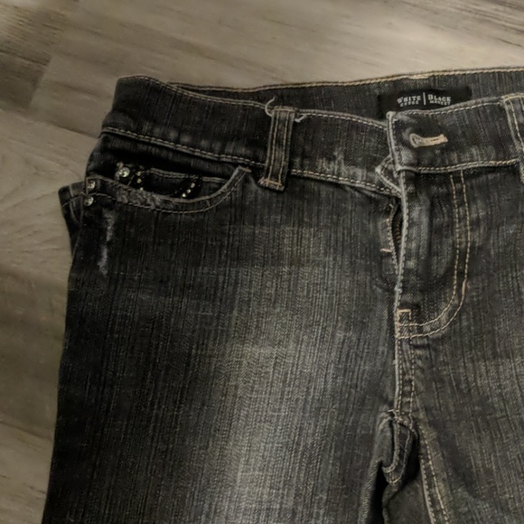 Gray WHBM slightly distressed jeans - Picture 6 of 6